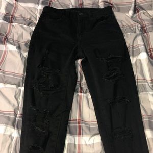 Black American Eagle Ripped Jeans